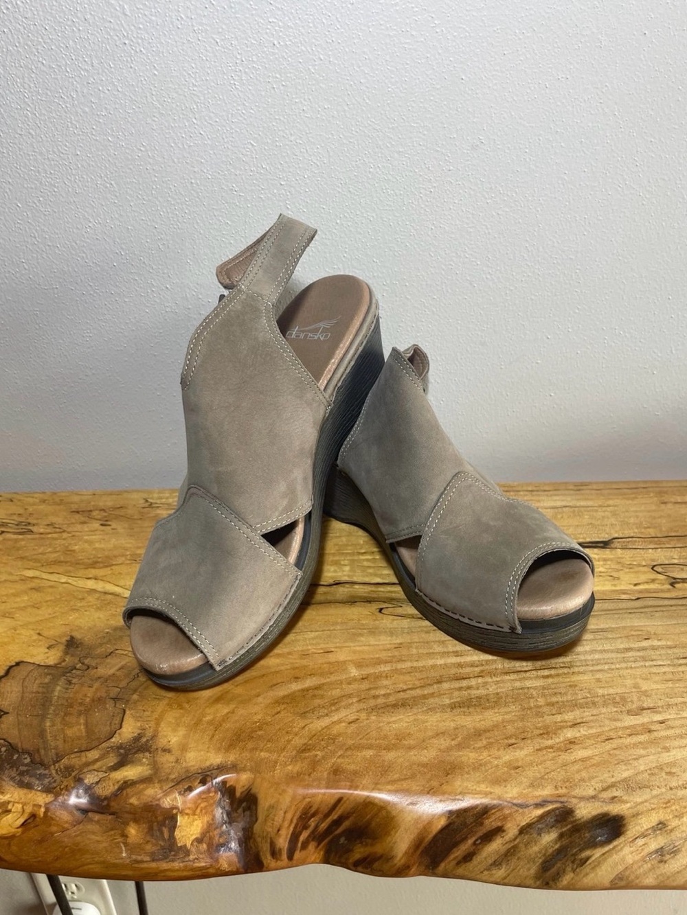 NWOT Dansko Vanda Nobuck leather peep toe wedge bootie in a stone color